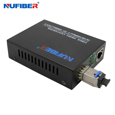 Οπτικός μετατροπέας 10/100/1000M SFP MEDIA αυλακώσεων Gigabit SFP στο μετατροπέα 5V1A UTP Ethernet